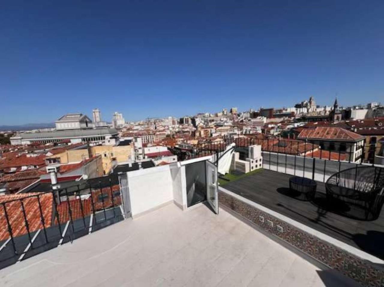Apartamentos El Tiempo Madrid Buitenkant foto