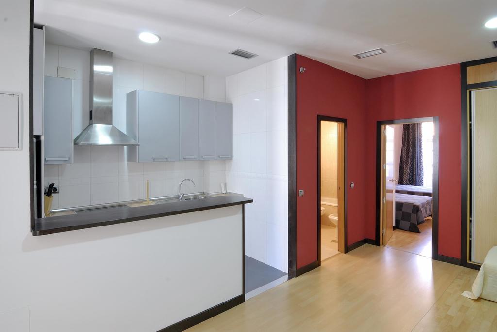 Apartamentos El Tiempo Madrid Buitenkant foto