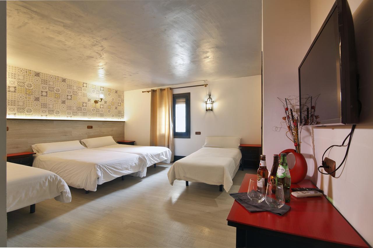 Apartamentos El Tiempo Madrid Buitenkant foto