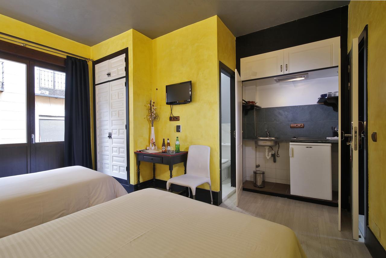 Apartamentos El Tiempo Madrid Buitenkant foto