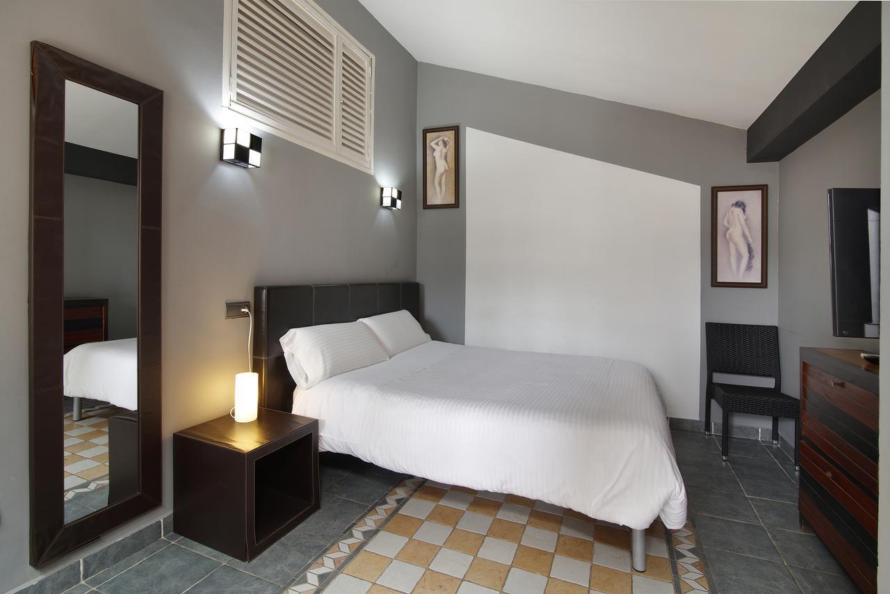 Apartamentos El Tiempo Madrid Buitenkant foto