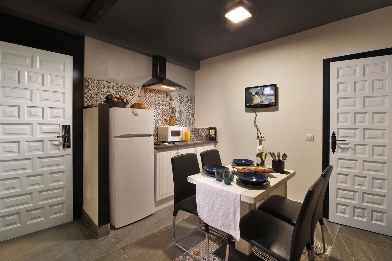 Apartamentos El Tiempo Madrid Buitenkant foto