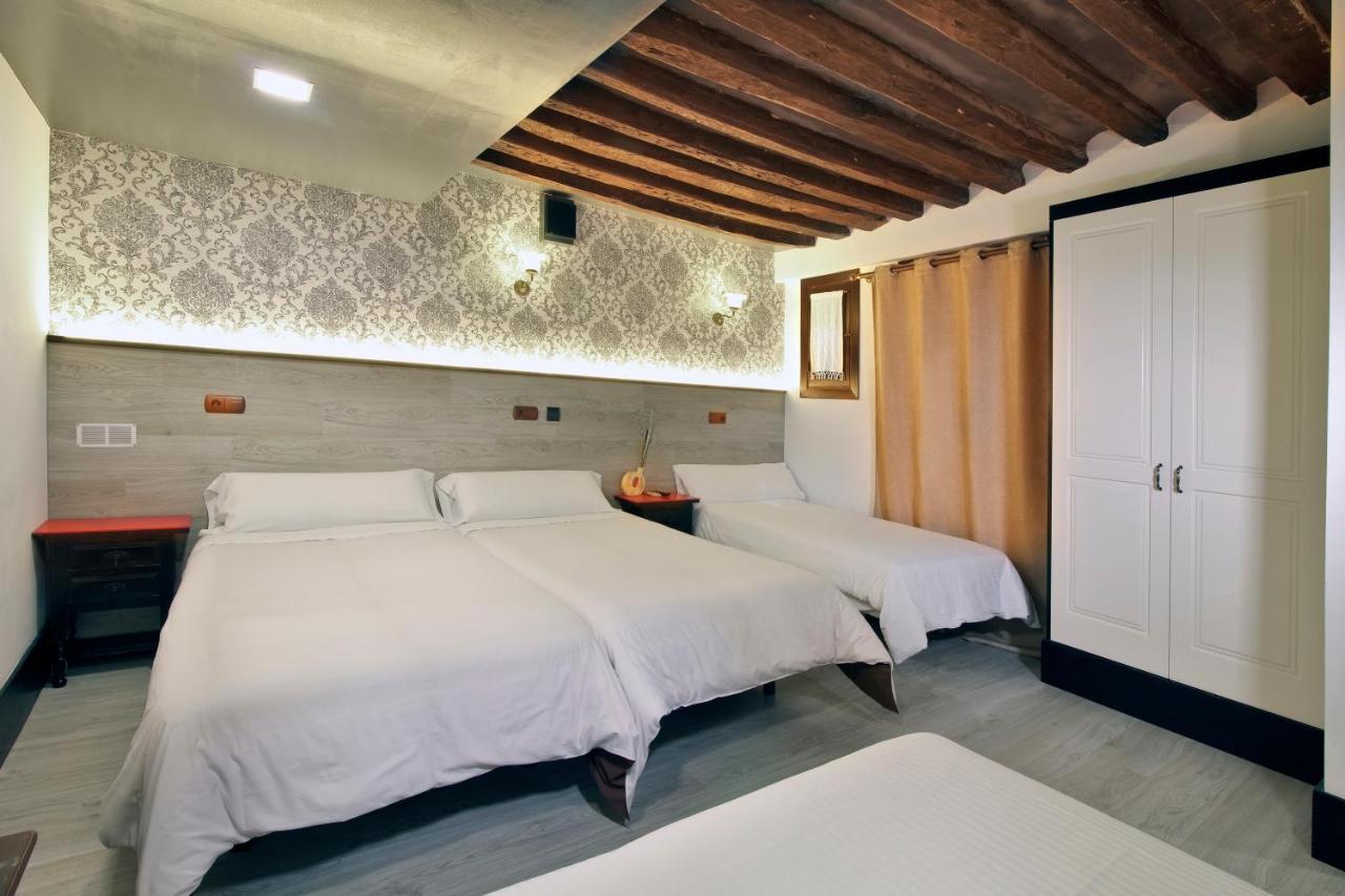 Apartamentos El Tiempo Madrid Buitenkant foto